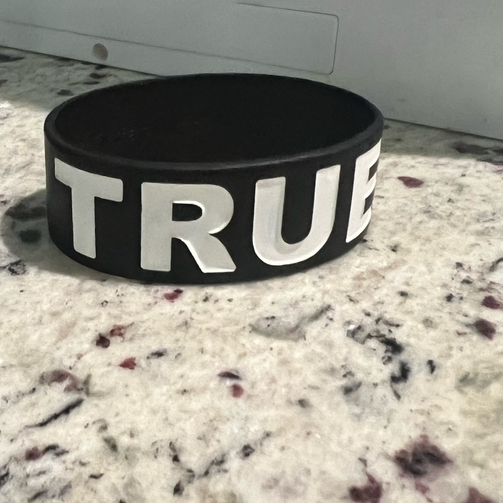 TRUE Jac Vanek wristband